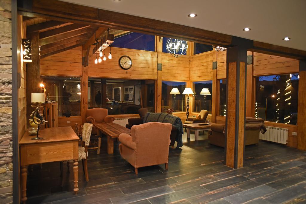 וילה לה אנגוסטרה Hosteria Las Cumbres מראה חיצוני תמונה